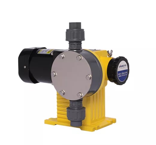 Насос дозировочный механический мембранный LIGAO JBB 15-10 (PVC)